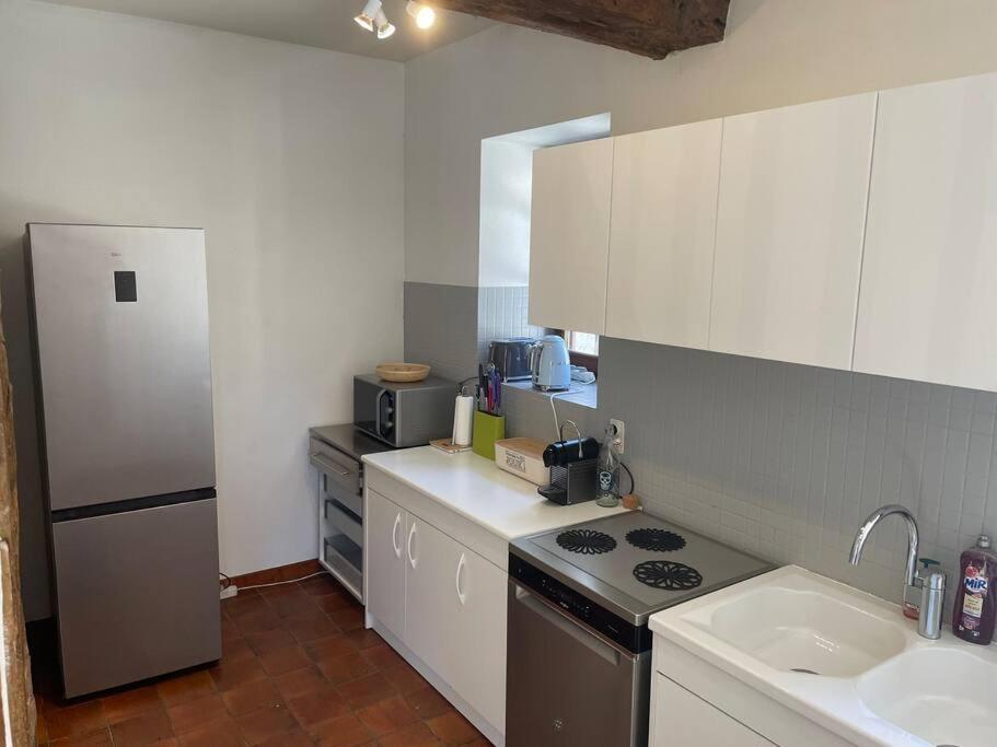 Maison De Charme Dans Un Cadre D'exception, 8 Pers Holiday home *