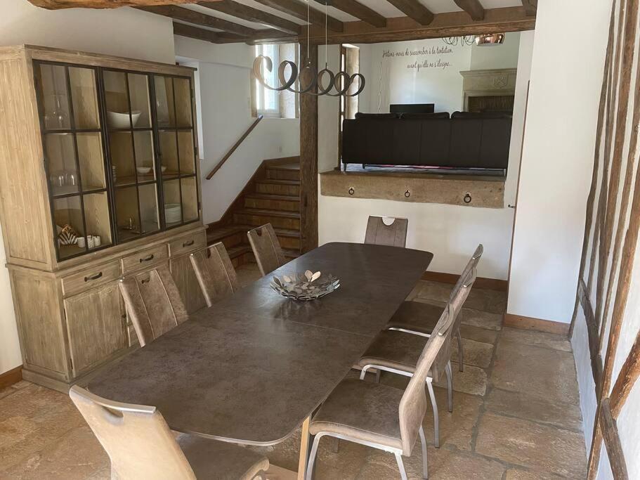 Maison De Charme Dans Un Cadre D'exception, 8 Pers Holiday home